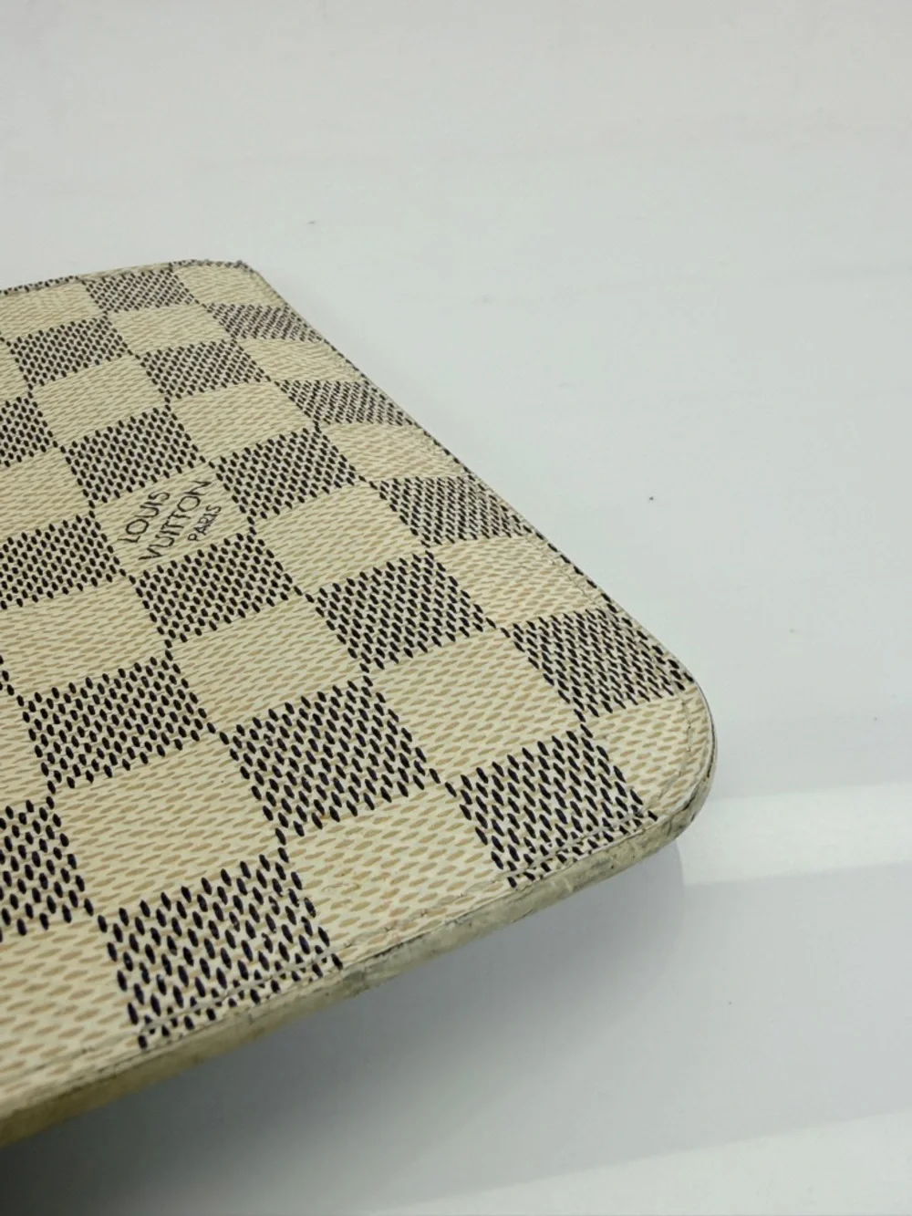 Authentic Louis Vuitton Damier Azur Neverfull Pochette